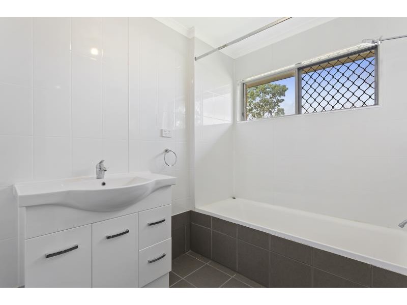 330 Marwedel Street, Koongal QLD 4701